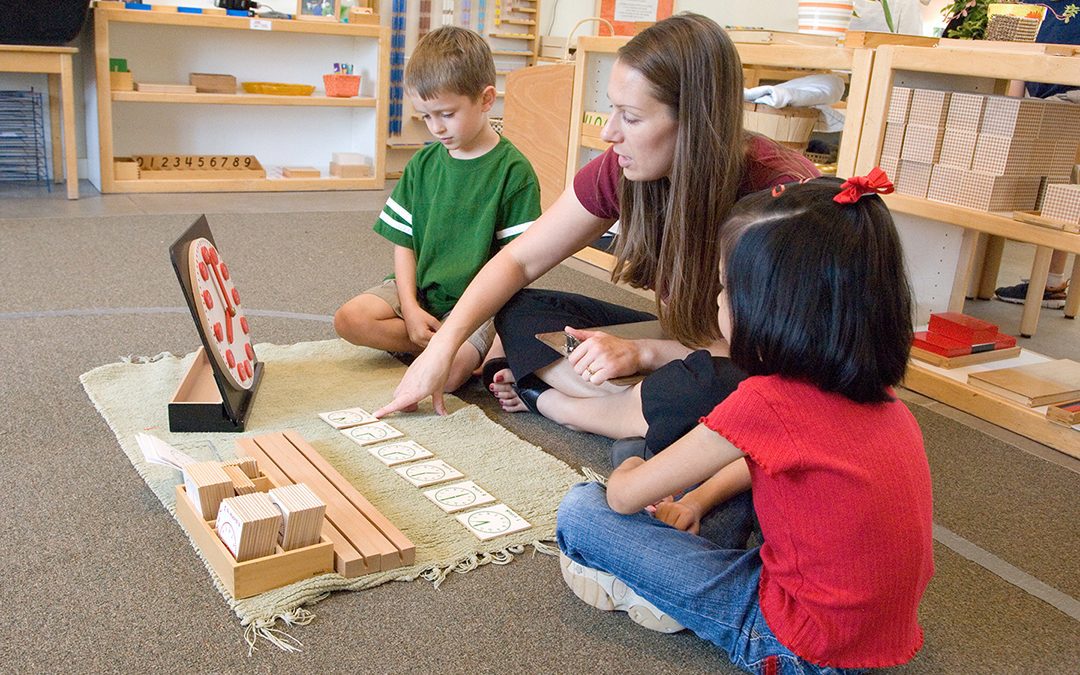 Montessori 101: How to Observe in a Montessori Environment