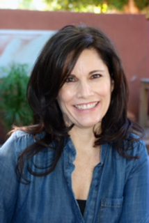 cassi headshot-2