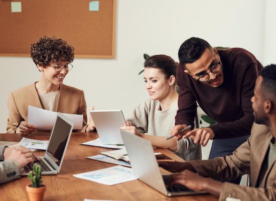 people-in-meeting