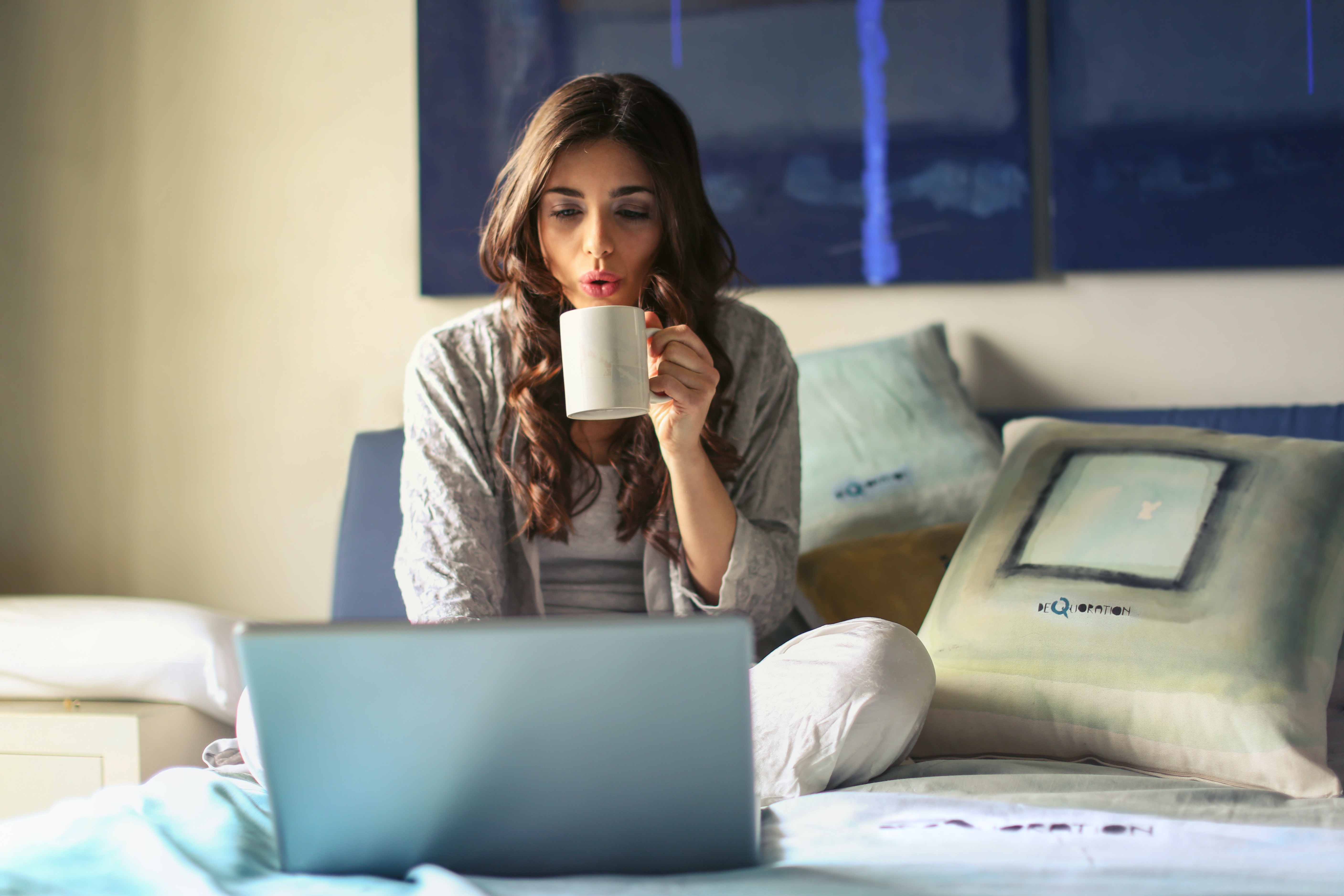 pexels-andrea-piacquadio-935743 Online professional development