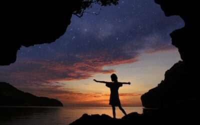 Child looking at night sky roam